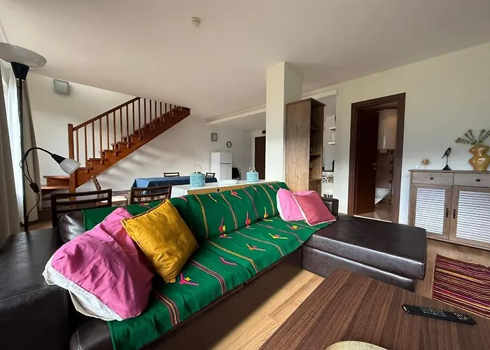 Golf View Apartment Razlog